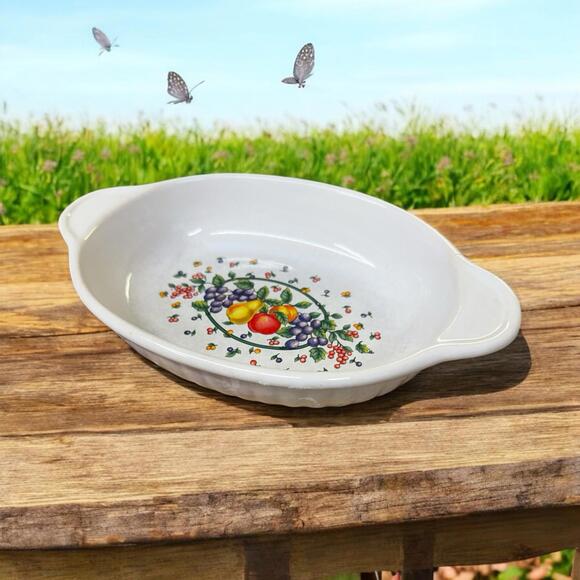 Mount Clemens fruit pattern baking dish Au Gratin 9.5 in - Picture 3 of 8